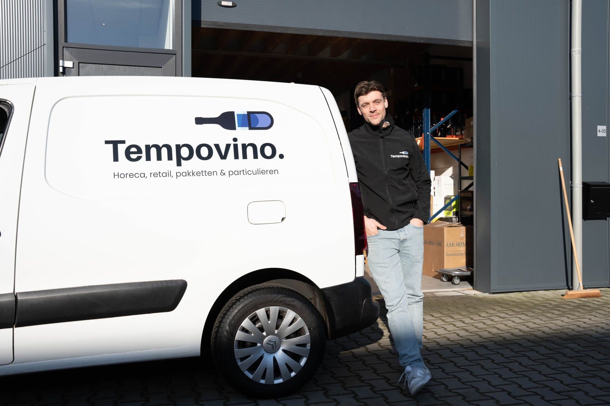 De bestelbus van Tempovino
